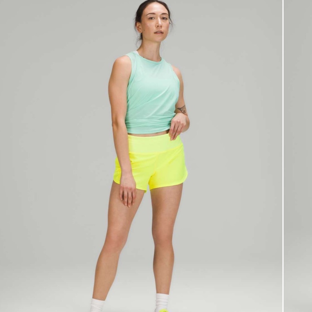 Lululemon Speed Up Mid-Rise Short 4" inseam size 2 Highlight Yellow - Picture 7 of 14